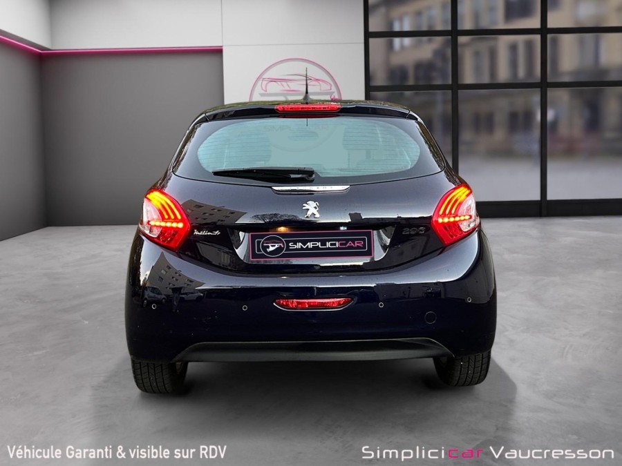 PEUGEOT d'occasion 208 1.2 VTI 82 ENVY de 2015 Vaucresson (92)﻿