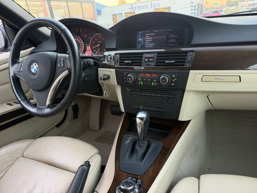 BMW d'occasion SERIE 3 CC 330I de 2011 Vannes (56)﻿