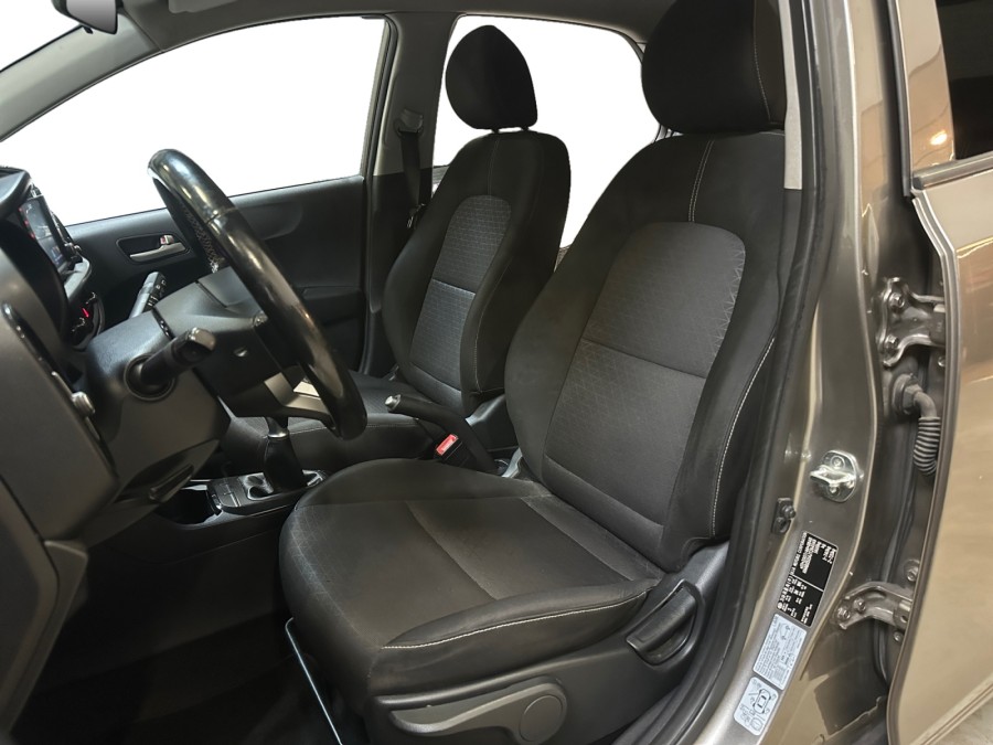 KIA d'occasion PICANTO 1.0 67 de 2018 Bretigny Sur Orge (91)﻿