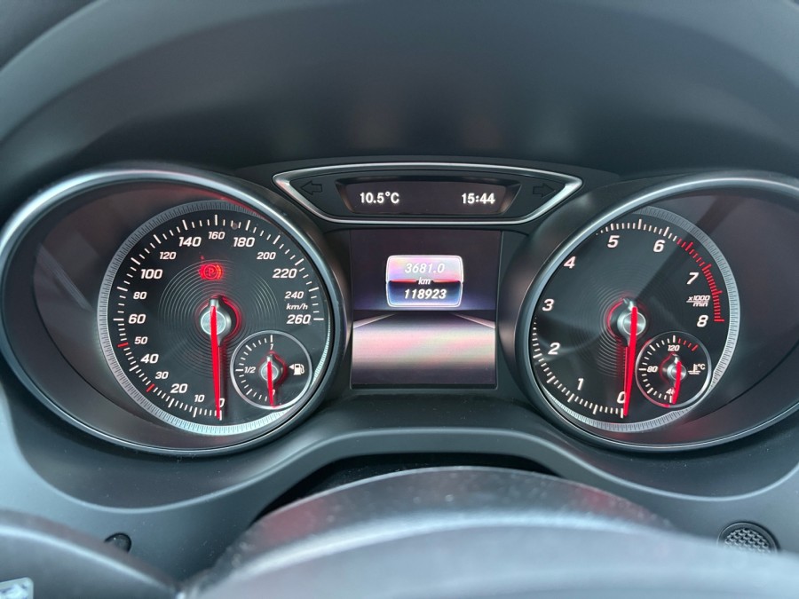 MERCEDES d'occasion CLASSE GLA GLA 200 ACTIVITY EDITION de 2017 Méry