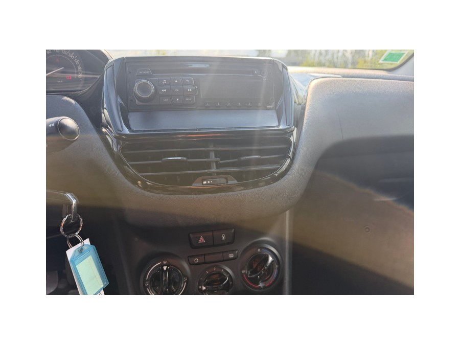 PEUGEOT d'occasion 208 I 1.6 BlueHDi de 2015 Compiègne (60)﻿