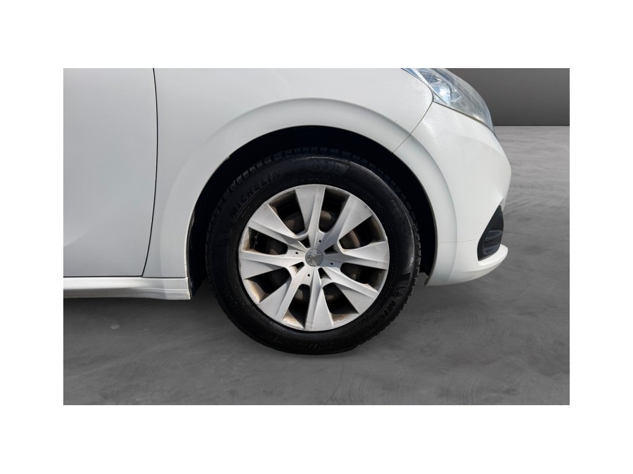 PEUGEOT d'occasion 208 I 1.6 BlueHDi de 2015 Compiègne (60)﻿