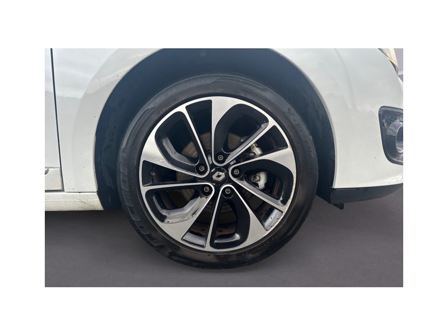 RENAULT d'occasion MEGANE TCE 130 BOSE EDC de 2015 Pau (64)﻿