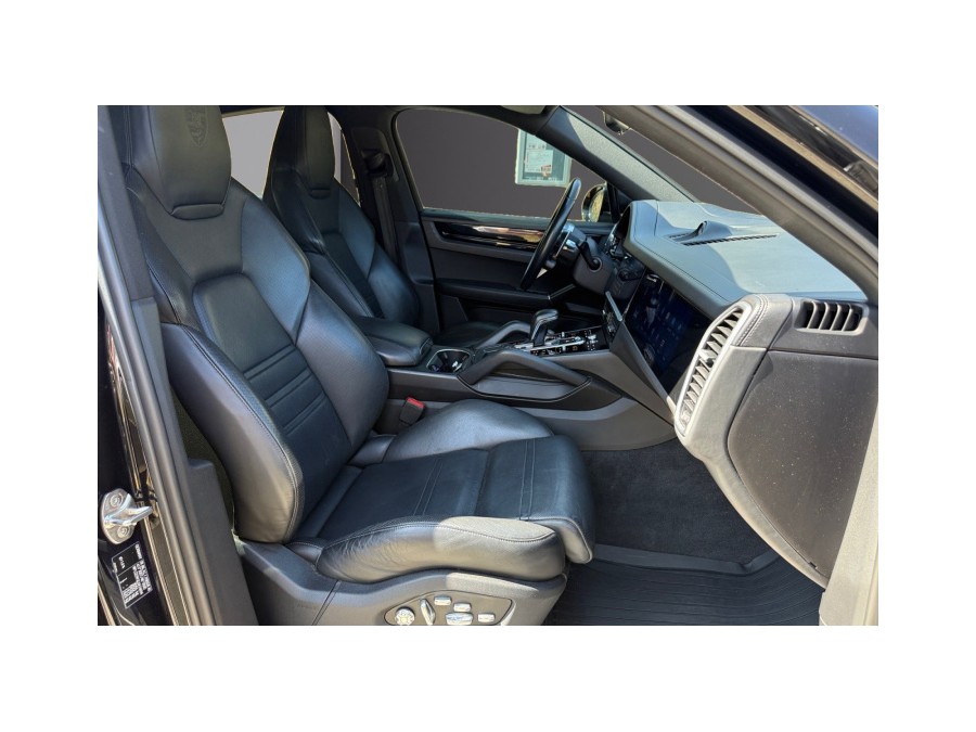 PORSCHE d'occasion CAYENNE 3.0 V6 E-HYBRID COUPE de 2020 La Ciotat