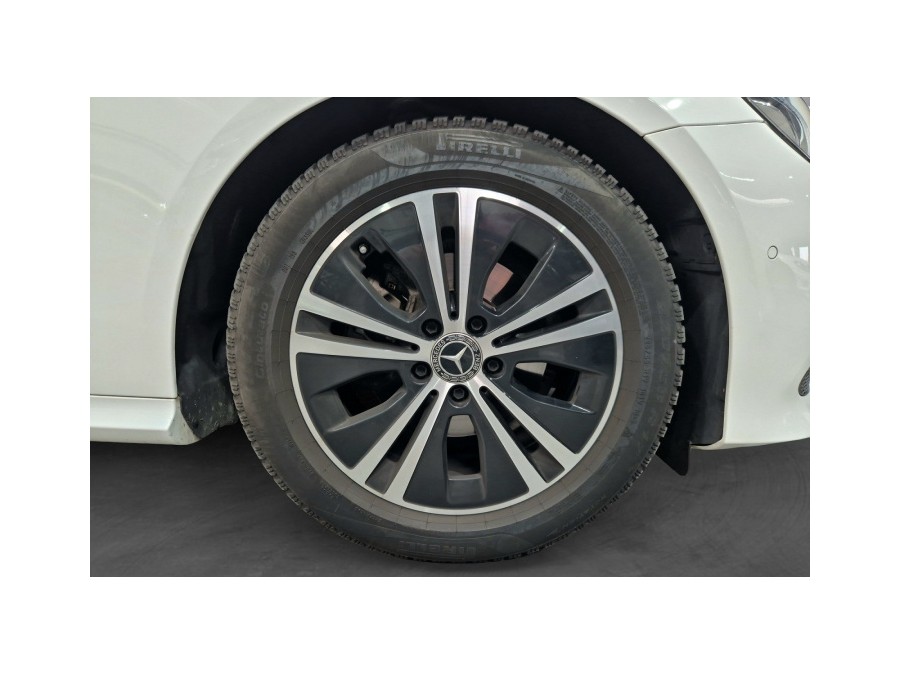 MERCEDES d'occasion CLASSE E V E200 AMG LINE BA de 2018 Lyon Ouest