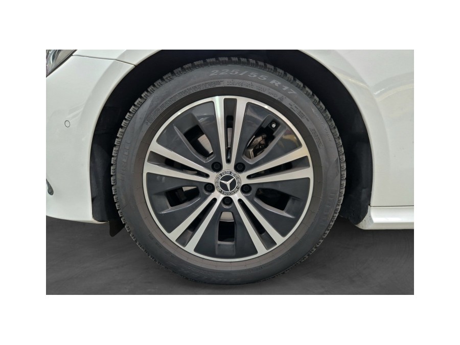 MERCEDES d'occasion CLASSE E V E200 AMG LINE BA de 2018 Lyon Ouest