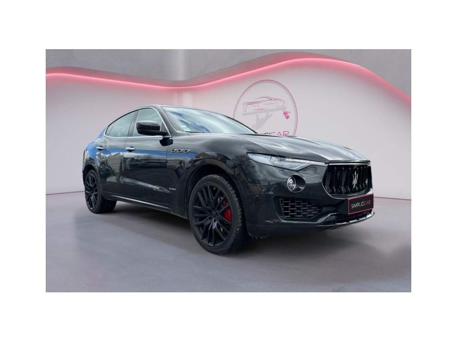 MASERATI d'occasion LEVANTE SUV 3.0D V6 275 de 2017 Rennes (35)﻿