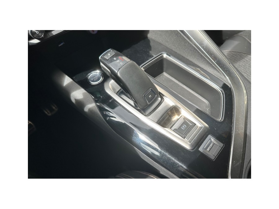 PEUGEOT d'occasion 5008 1.6 THP 165 ALLURE EAT de 2018 Paris 15 (75)﻿