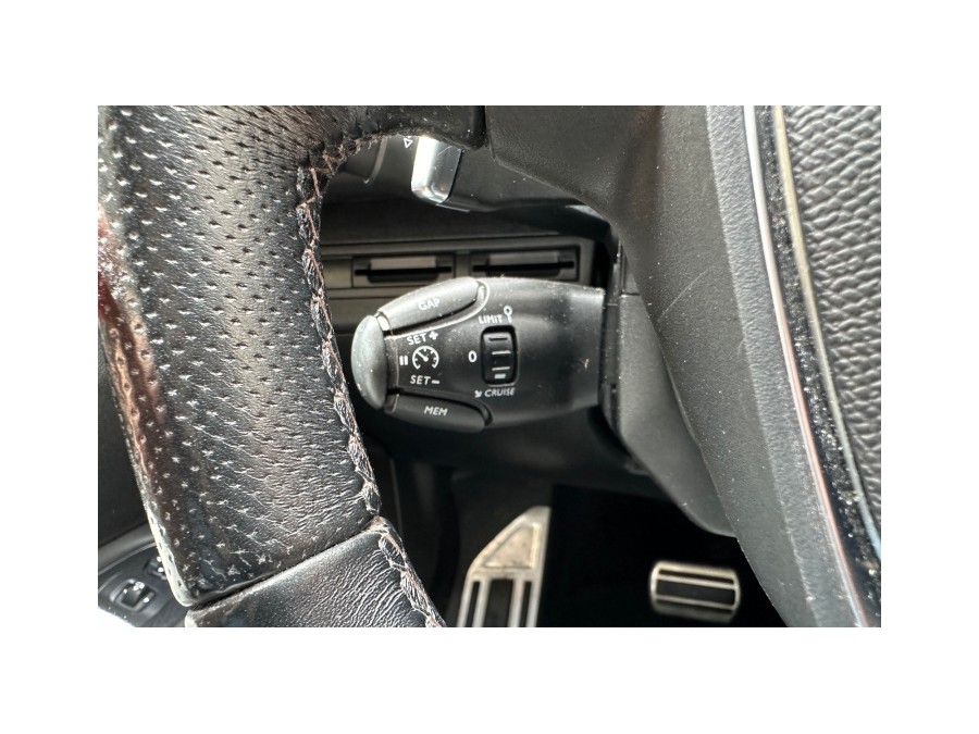 PEUGEOT d'occasion 5008 1.6 THP 165 ALLURE EAT de 2018 Paris 15 (75)﻿