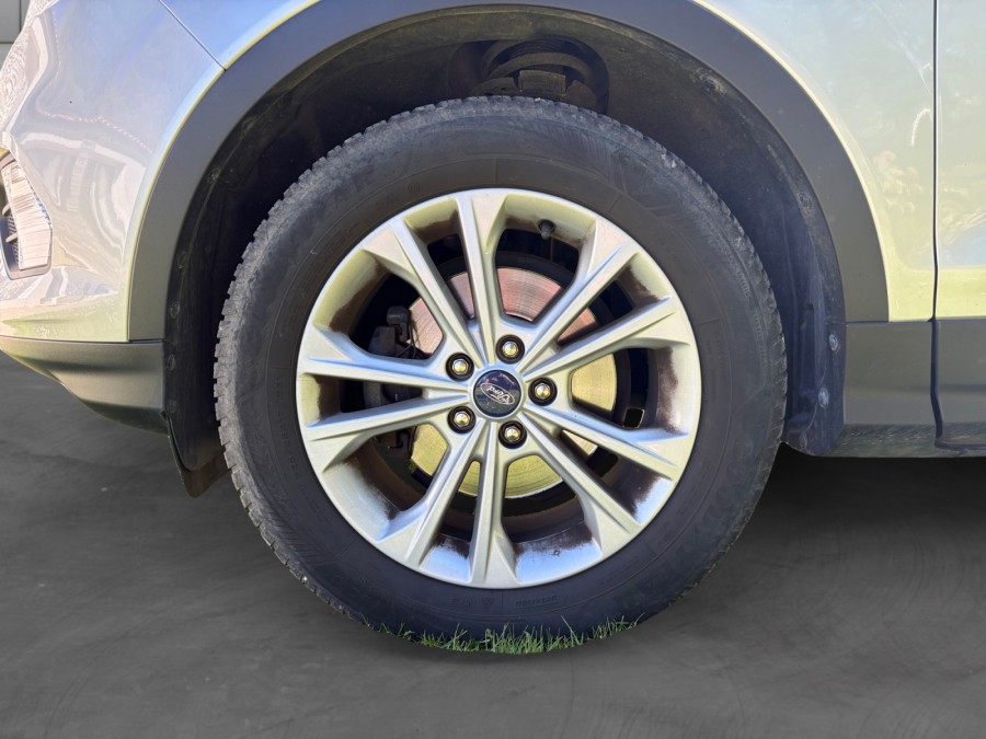 FORD d'occasion KUGA 1.5 FLEXIFUEL 150 TITANIUM de 2019 Royan (17)﻿