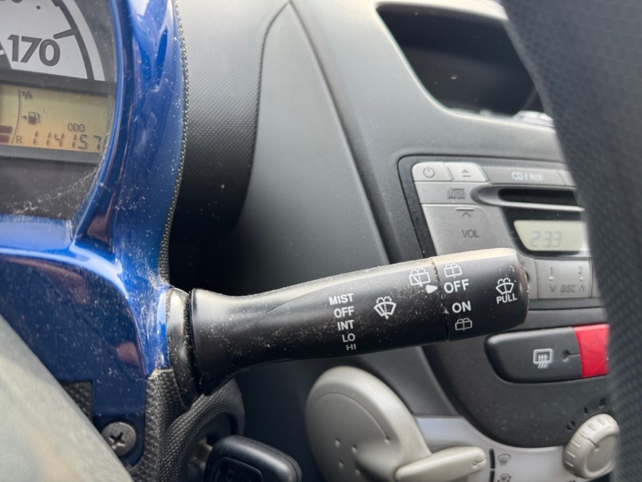 TOYOTA d'occasion AYGO 1.0 VVT-I Les Bleus de 2007 Montreuil (93)﻿