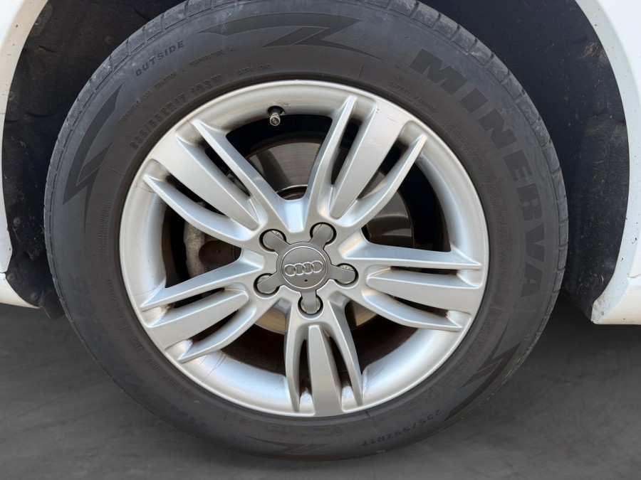 AUDI d'occasion Q3 2.0 TDI 140 ATTRACTION de 2013 Cannes (06)﻿