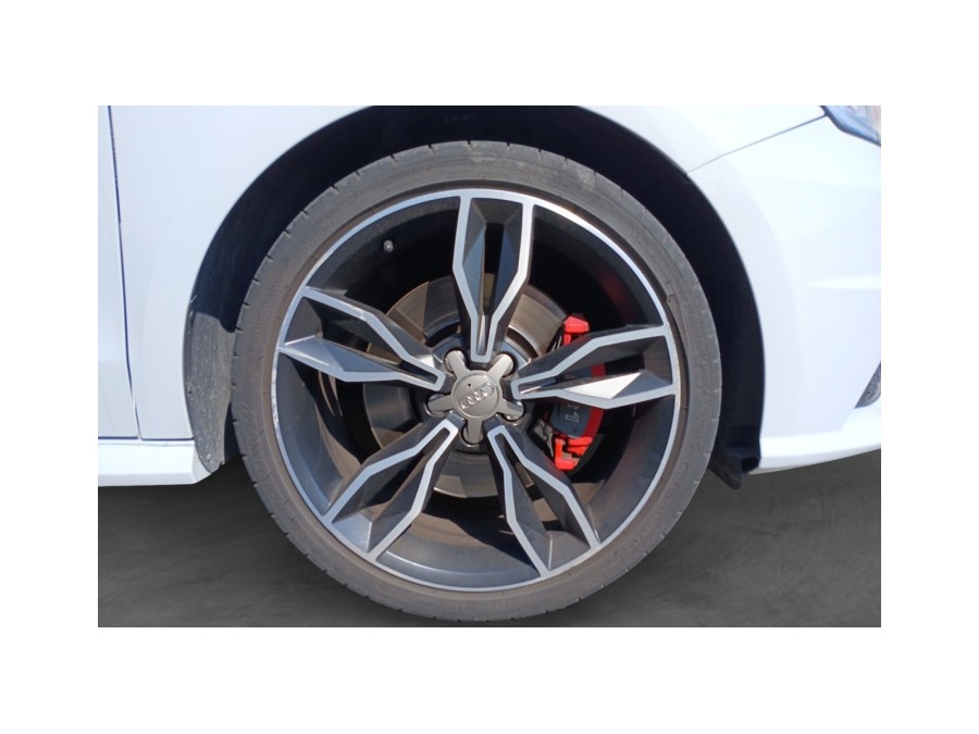 AUDI d'occasion S1 2.0 TFSI 231 QUATTRO de 2014 La Ciotat (13)﻿