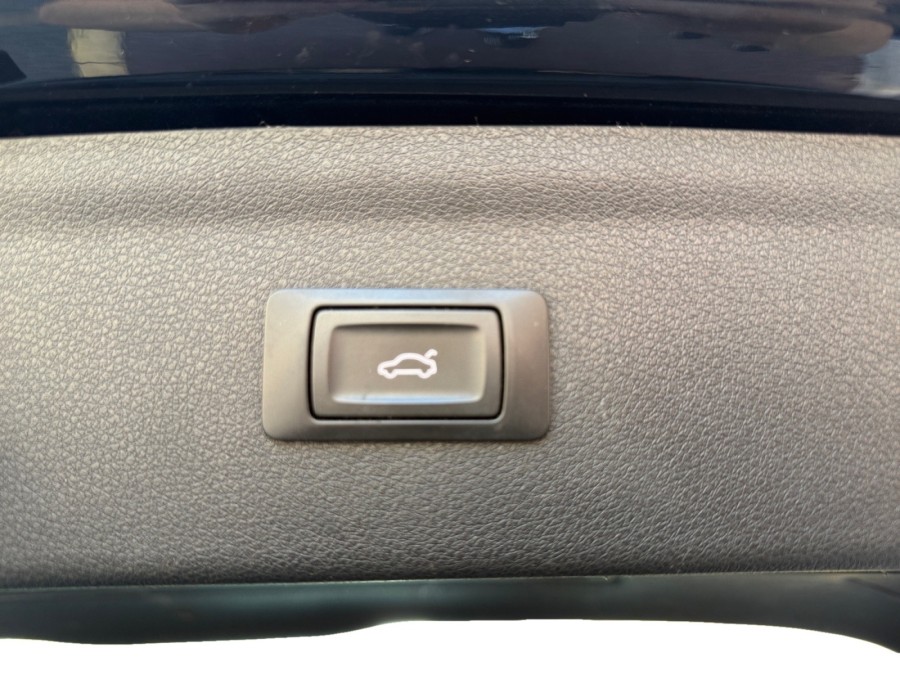 AUDI d'occasion Q3 1.4 TFSI 150 MIDNIGHT SERIES S TRONIC de 2016