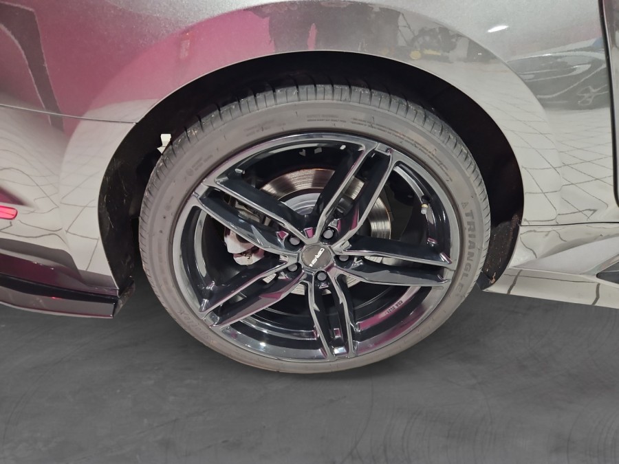 FORD d'occasion MUSTANG 5.0 V8 de 2018 Arras (62)﻿