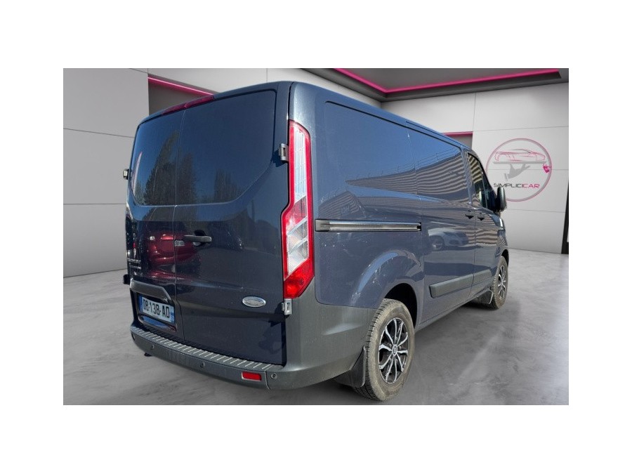 FORD d'occasion T.CUSTOM 2.2 CRDI 155 de 2013 Compiègne (60)﻿