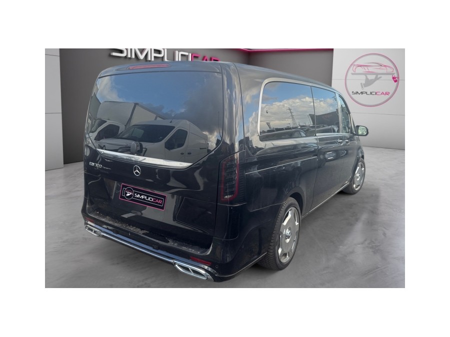 MERCEDES d'occasion CLASSE EQV E-VITO TOURER LONG PRO de 2024 Paris