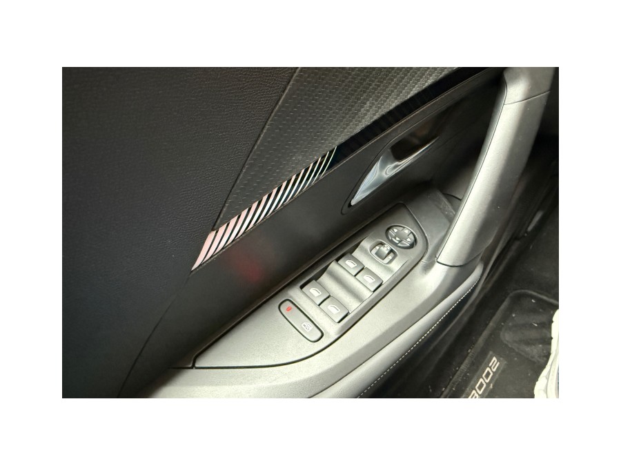 PEUGEOT d'occasion 2008 1.2 HYBRID 145 GT E-DCS de 2025 Paris 15 (75)﻿