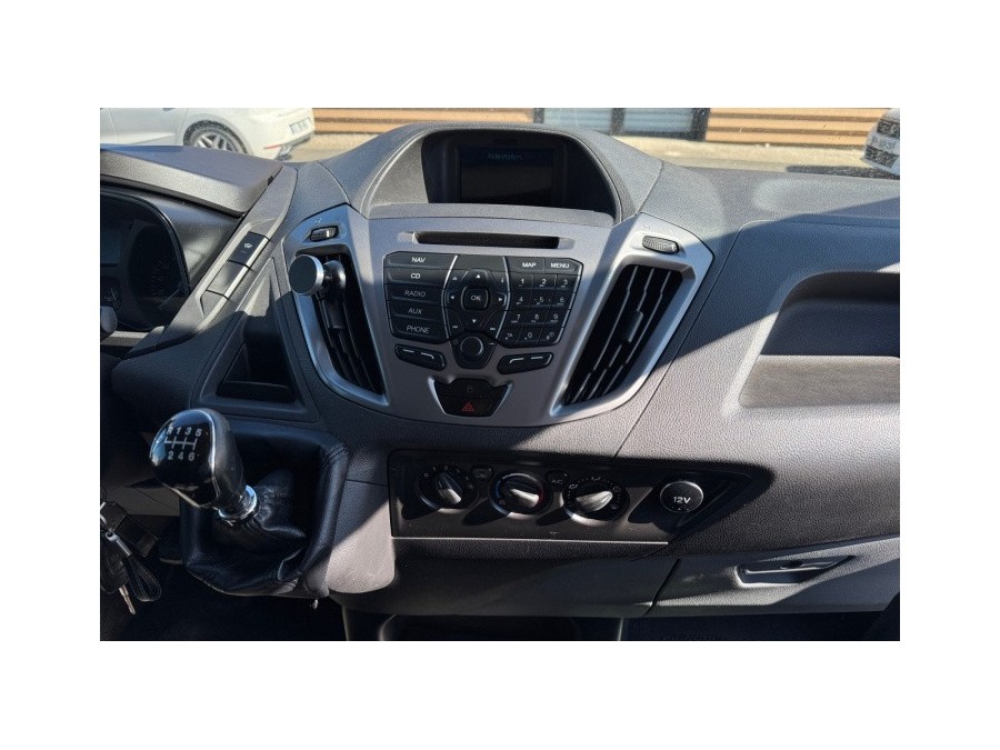 FORD d'occasion T.CUSTOM 2.2 CRDI 155 de 2013 Compiègne (60)﻿