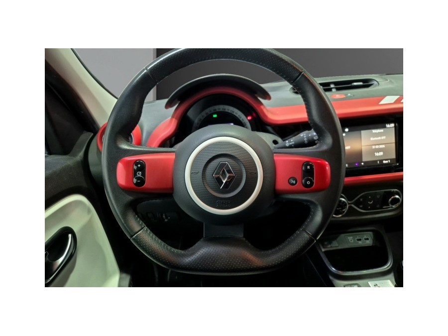 RENAULT d'occasion TWINGO 0.9 TCE 95 ZEN de 2019 Lyon Ouest (69)﻿