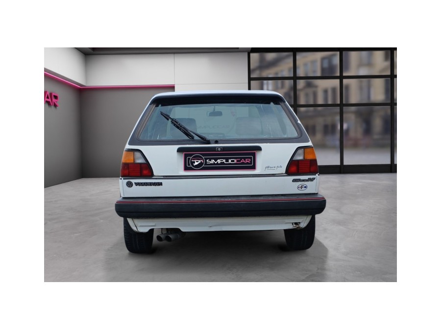 VOLKSWAGEN d'occasion GOLF GTI de 1986 La Ciotat (13)﻿