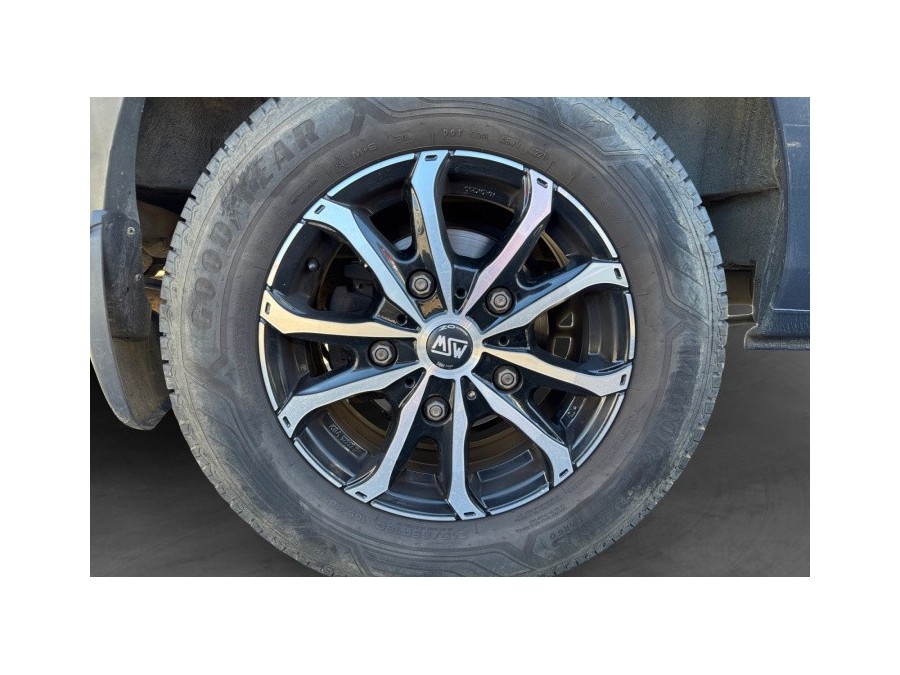 FORD d'occasion T.CUSTOM 2.2 CRDI 155 de 2013 Compiègne (60)﻿