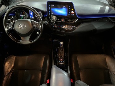Toyota c-hr hybride 122 ch graphic / jbl occasion montpellier (34) simplicicar simplicibike france