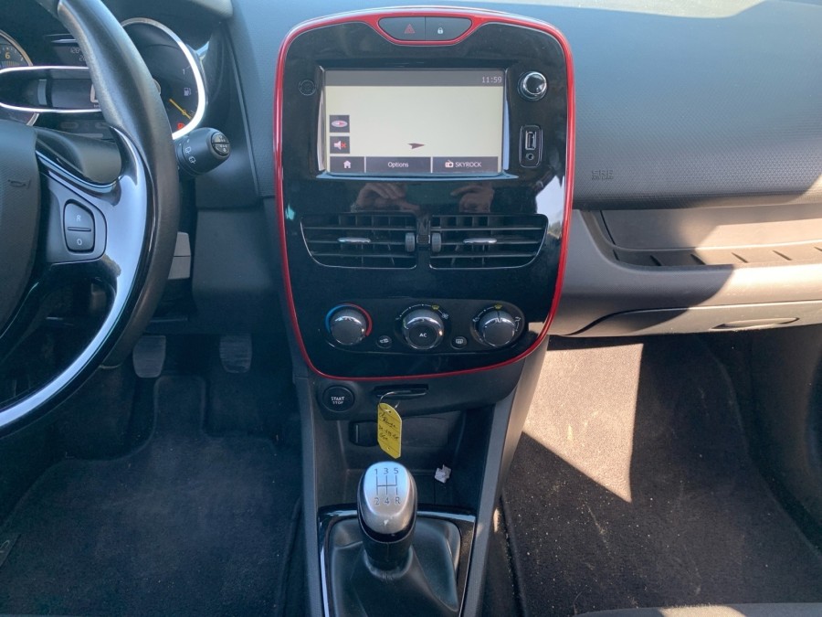 RENAULT d'occasion CLIO TCE 90 LIMITED de 2014 Perpignan (66)﻿
