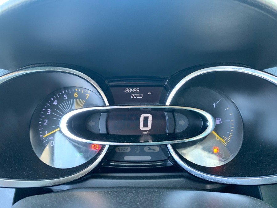 RENAULT d'occasion CLIO TCE 90 LIMITED de 2014 Perpignan (66)﻿