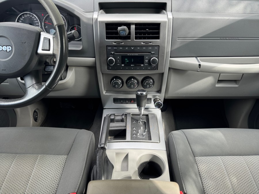 JEEP d'occasion CHEROKEE 2.8 CRD SPORT BA 5PTES de 2009 Orgeval