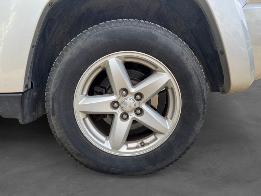 JEEP d'occasion CHEROKEE 2.8 CRD SPORT BA 5PTES de 2009 Orgeval