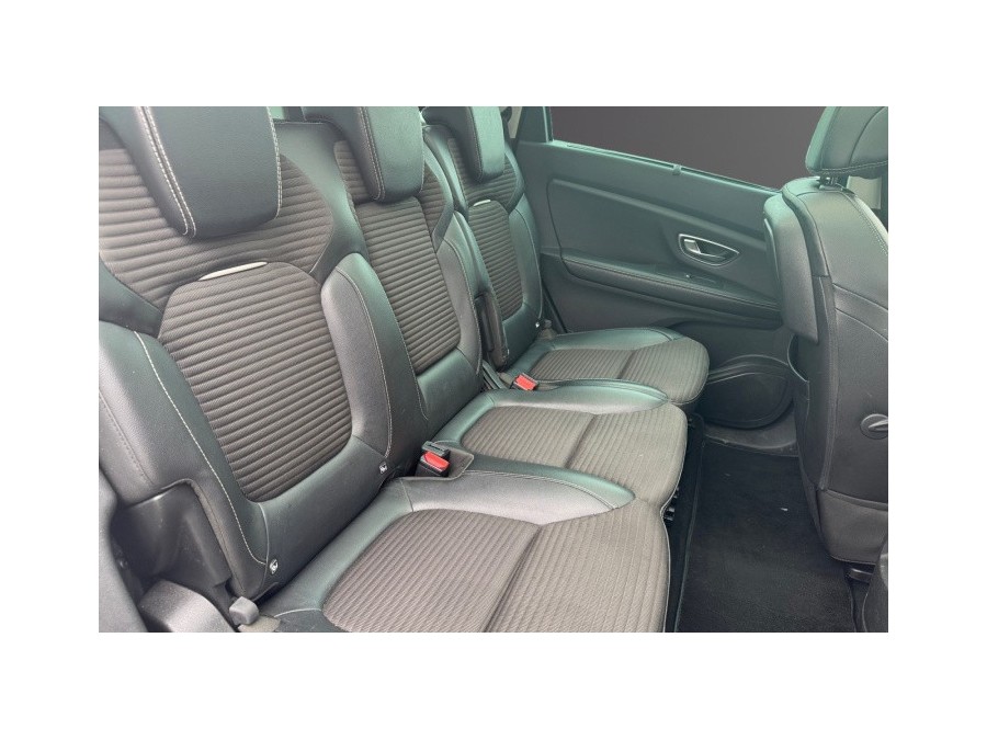 RENAULT d'occasion SCÉNIC IV Scenic dCi 130 Energy Intens de 2017