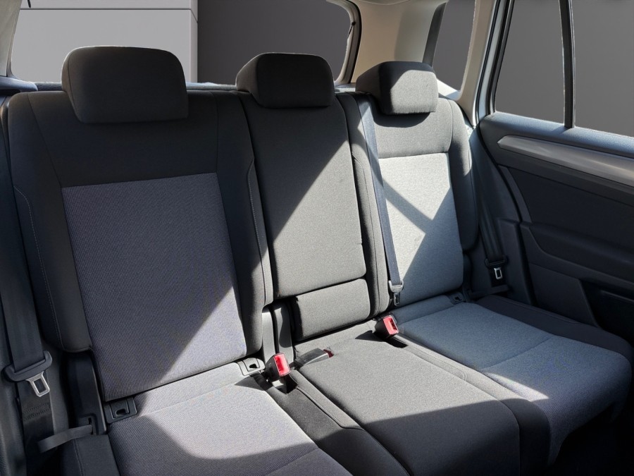 VOLKSWAGEN d'occasion GOLF 1.6 TDI 90 TRENDLINE BUSINESS de 2015