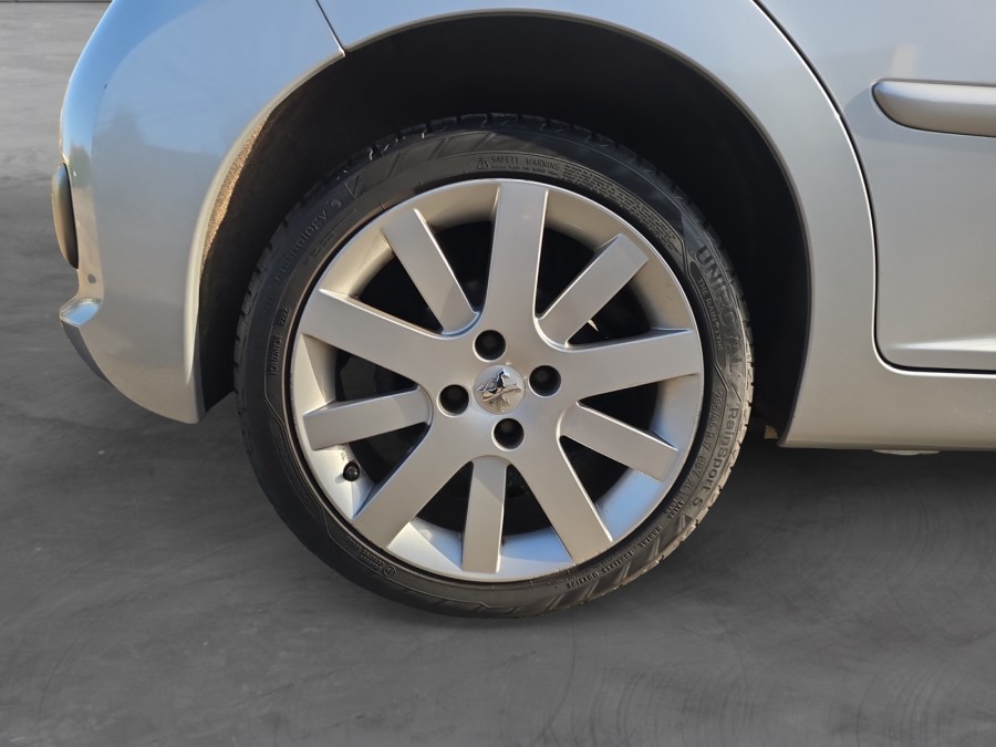 PEUGEOT d'occasion 207 1.6 VTI 16V 120 PREMIUM PACK de 2007 Vichy