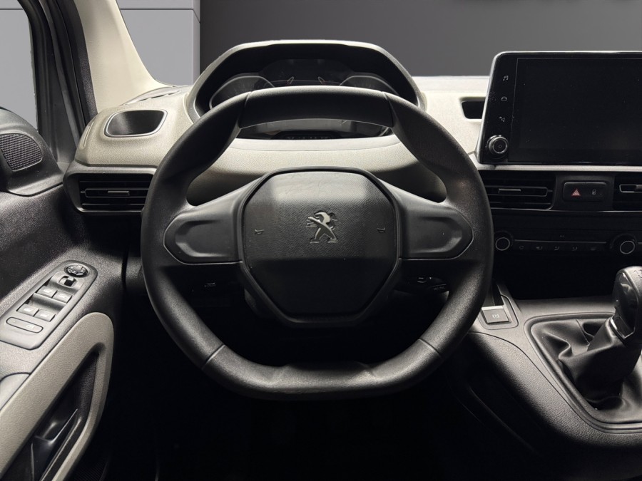 PEUGEOT d'occasion RIFTER 1.5 BLUE HDI 100 ALLURE de 2019 Pau (64)﻿