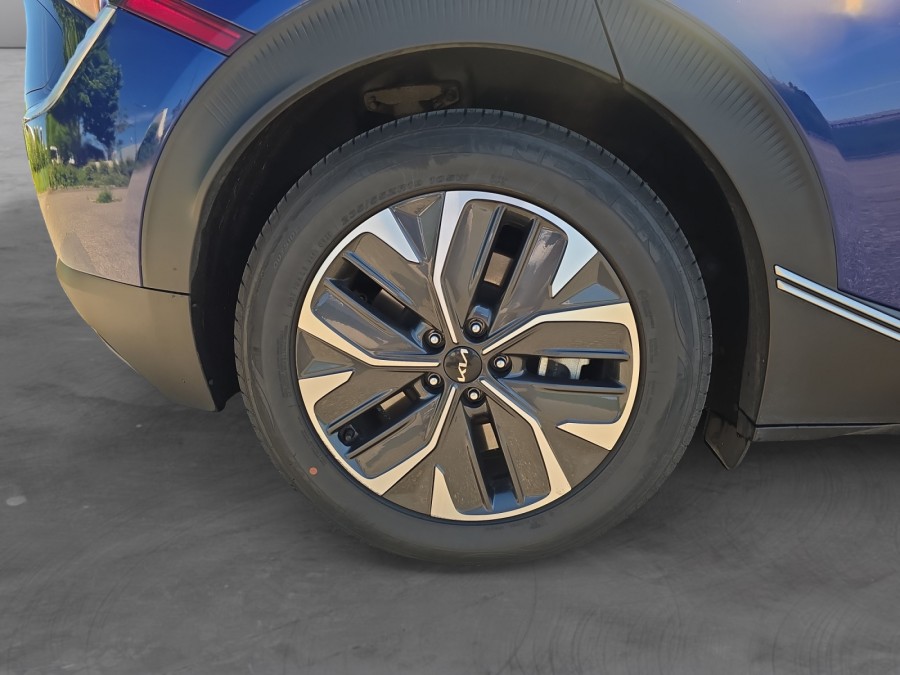 KIA d'occasion EV6 325 DESIGN de 2022 Vichy (03)﻿