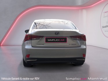 Lexus is 300h 2.5 223 hybride e-cvt 181 cv luxe occasion montreuil (porte de vincennes)(75) simplicicar simplicibike france