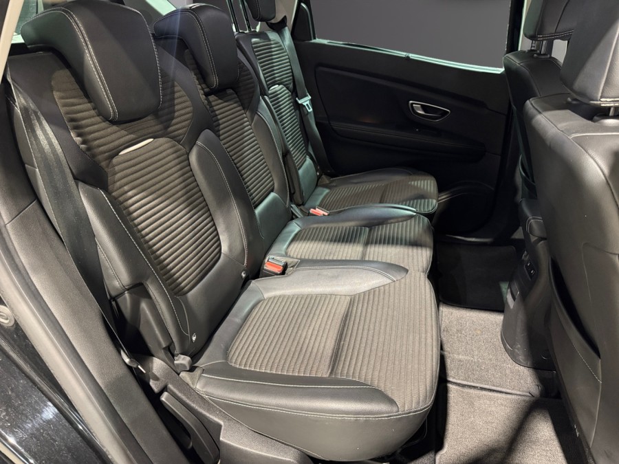 RENAULT d'occasion SCENIC GRAND 1.7 BLUE DCI 120 INTENS EDC 7P de