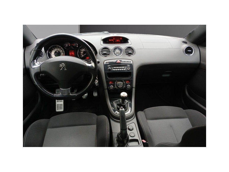 PEUGEOT d'occasion RCZ 1.6 THP 155 de 2014 La Ciotat (13)﻿