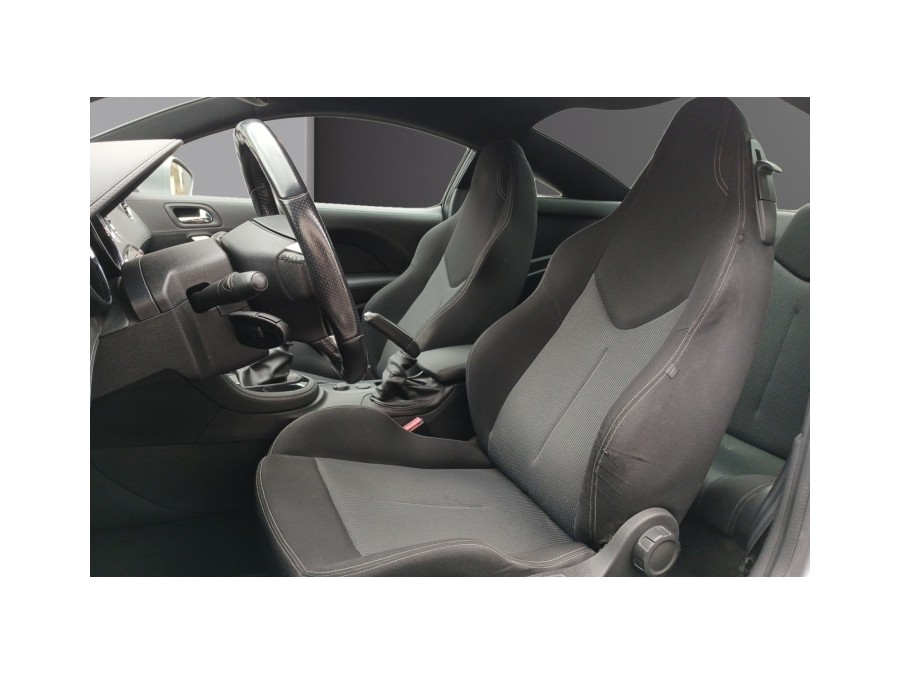 PEUGEOT d'occasion RCZ 1.6 THP 155 de 2014 La Ciotat (13)﻿