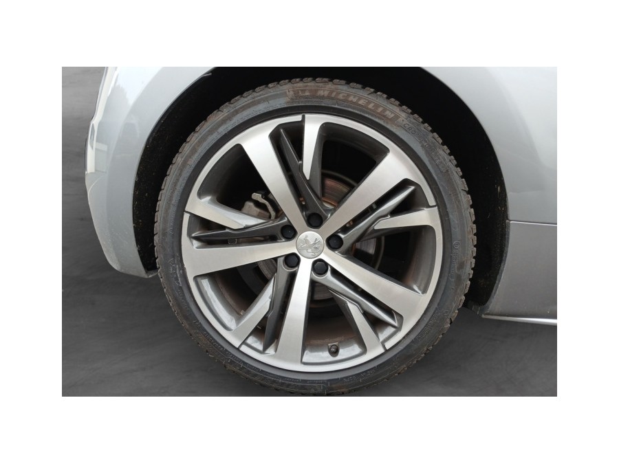 PEUGEOT d'occasion RCZ 1.6 THP 155 de 2014 La Ciotat (13)﻿