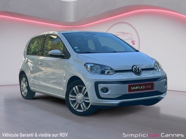Volkswagen up up 1.0 75 bluemotion technology asg5 high up! occasion cannes (06) simplicicar simplicibike france