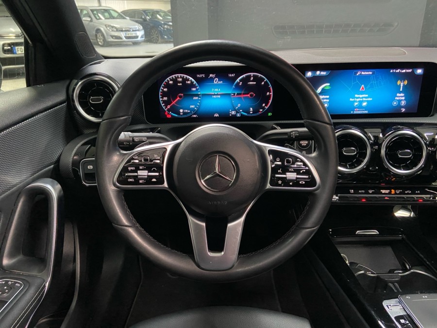 MERCEDES d'occasion CLASSE A A180 D STYLE LINE 7G-DCT de 2019 Brest