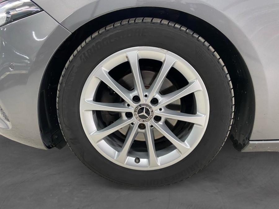 MERCEDES d'occasion CLASSE A A180 D STYLE LINE 7G-DCT de 2019 Brest