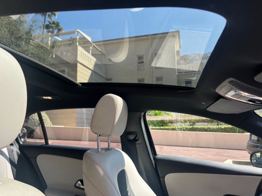 MERCEDES d'occasion CLASSE A IV A250 E STYLE LINE 8G-DCT de 2020