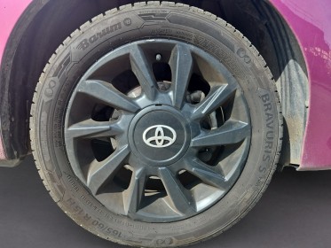 Toyota aygo pro mc18 x-play / purple / edition spéciale / garantie 12 mois occasion simplicicar lille  simplicicar...