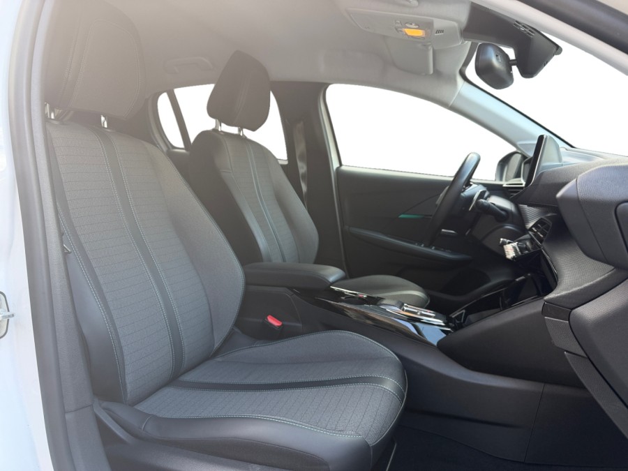 PEUGEOT d'occasion 208 1.2 PURETECH 130 GT EAT de 2022 Les Sables