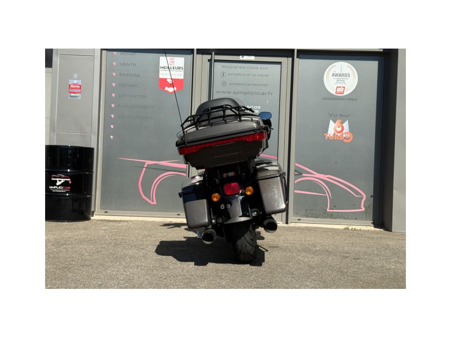 HARLEY DAVIDSON d'occasion FLHTK CVO ELECTRA ULTRA LIMITED de 2023 La