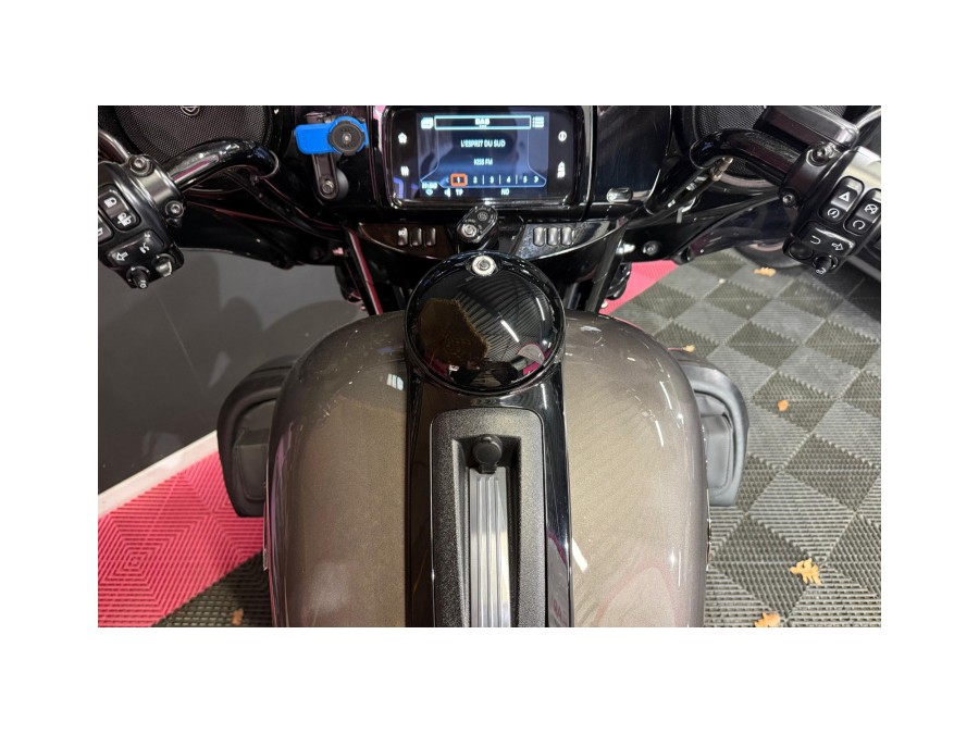 HARLEY DAVIDSON d'occasion FLHTK CVO ELECTRA ULTRA LIMITED de 2023 La