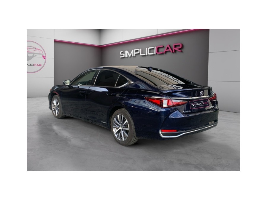 LEXUS d'occasion ES 300H LUXE de 2021 Montreuil (93)﻿